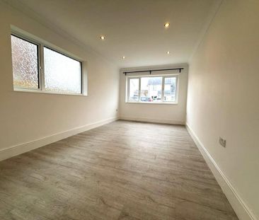 4 bedroom detached house to rent - Photo 1