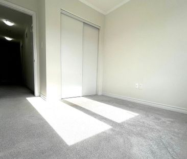 For Lease - 45 Heron Park Place Unit# 11, Toronto, Ontario - Photo 6