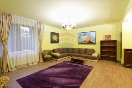 Casa cu 5 camere de inchiriat, zona Becas - Photo 3
