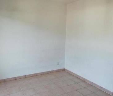 Location Appartement 1 pièce 19m² ST MARTIN D HERES 38400 - Photo 1