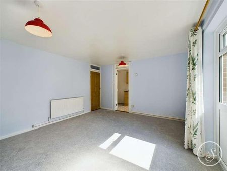 Beckhill Avenue, Leeds, LS7 - Photo 2