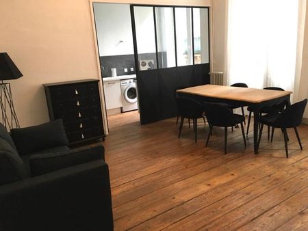 Location Appartement 3 pièces 110m² BORDEAUX 33000 - Photo 3