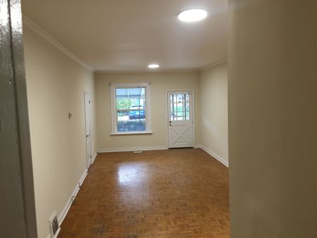 For Lease - 61 Bedford Road, London East, Ontario - Photo 2