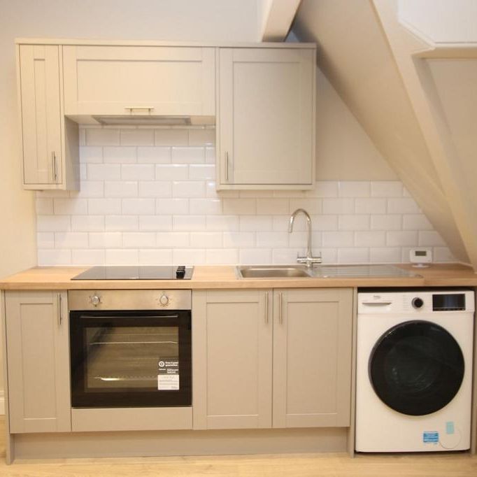 2 bedroom flat to rent - Photo 1