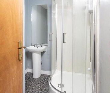 Room 4, 96 Cromwell Road, Belfast, JY - Photo 6