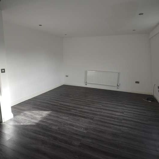 Station Approach, Ashford, TW15 - Photo 1