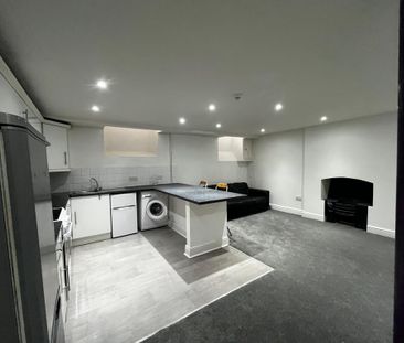1 bedroom flat to rent - Photo 6