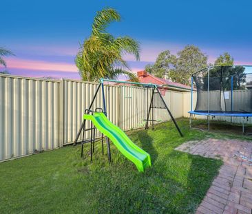 118A Lowanna Way, Armadale, WA 6112 - Photo 1