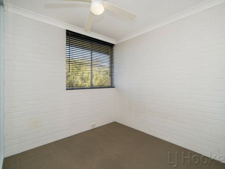 Bright and Peaceful Apartment in Churchlands - Photo 5