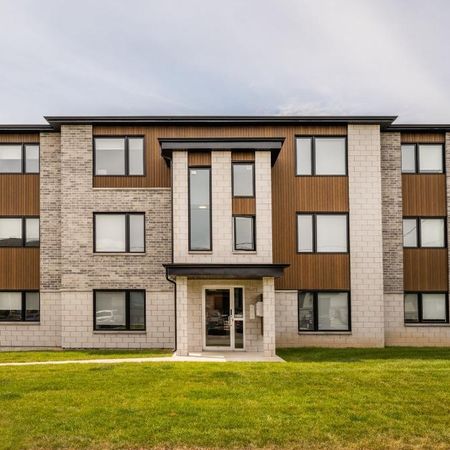 Luxueux condo neuf 4½ à louer – 1605$ / mois* - Photo 4