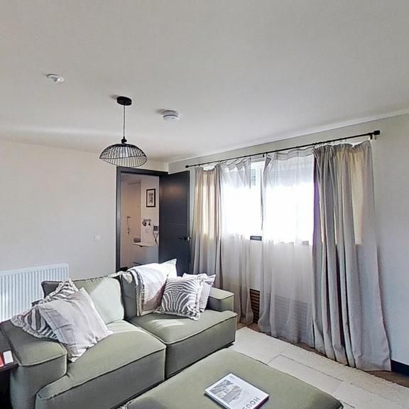 3 bedroom flat to rent - Photo 1