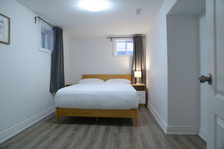 For Lease - 84 Cartier Crescent, Richmond Hill, Ontario - Photo 5