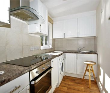 Abenberg Way, Hutton, Brentwood, CM13 - Photo 1