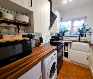 2 bedroom terraced house to rent - Photo 3