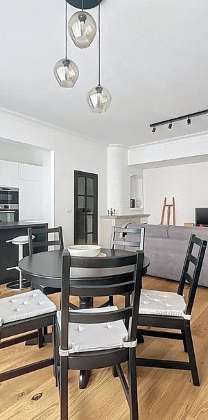 Appartement te huur in Brussel voor € 1.300 met 1 slaapkamer - Photo 1