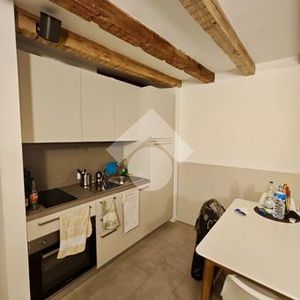 Monolocale in affitto - Photo 2