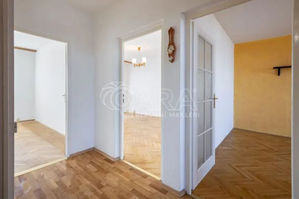 Pronájem bytu 3+1/L, Praha 10 - Hostivař - Photo 1