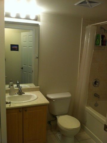 For Lease - 35 Hollywood Avenue Unit# 210, Toronto, Ontario - Photo 5