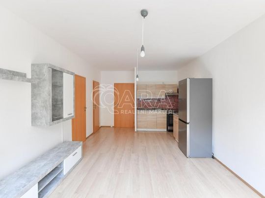 Pronájem bytu 2+kk 41 m2 - Фото 1
