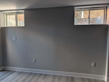 For Lease - 100 Kirvan Drive, Guelph, Ontario - Photo 4