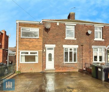 Back Lane West, Royston, Barnsley, S71 - Photo 3