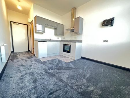 West Road, Harlow - Photo 3