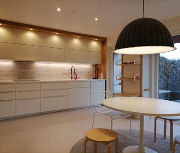 Bredavägen, Enebyberg - Photo 2
