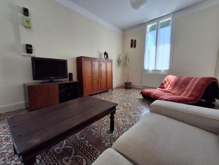 « AVIGNON EM - MAISON MEUBLEE 80.95M² AVEC GARAGE ET JARDIN » - Photo 2