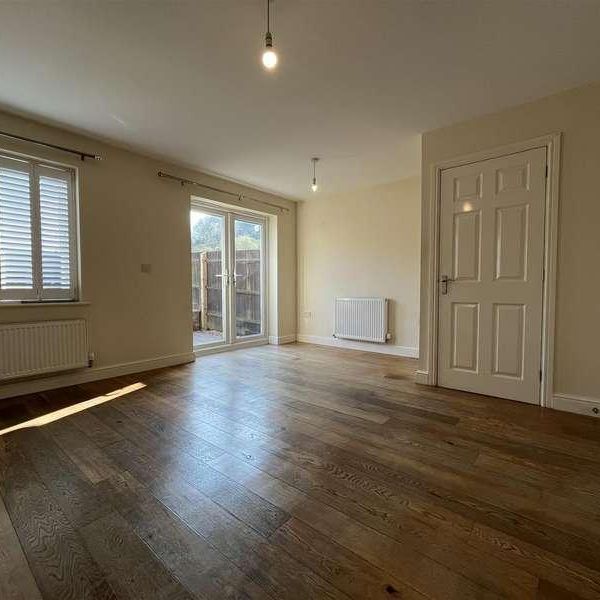 Bernard Gadsby Close, Ashbourne, DE6 - Photo 1