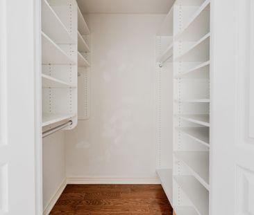 For Lease - 9 Boardwalk Drive Unit# 321, Toronto, Ontario - Photo 1