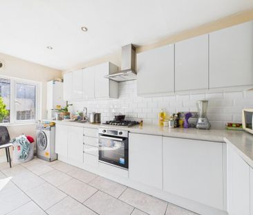 2 bedroom terraced house to rent - Photo 6