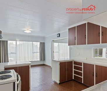 Available Now on Cracroft - Photo 5