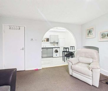 Eccles Old Road, Salford, Manchester, M6 - Photo 3