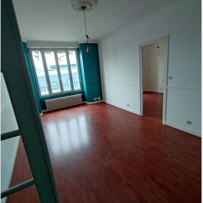 Location Appartement 61.56 m - Photo 1