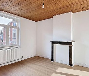 Appartement te huur in Liège voor € 500 met 1 slaapkamer - Photo 2