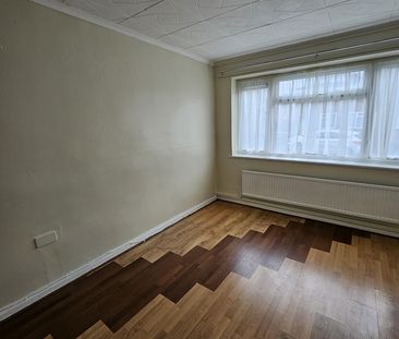 2 Bed Maisonette, Dart Street, B9 - Photo 2