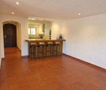 Charmante 5.5-Zimmer-Doppeleinfamilienhaushälfte im Landhausstil mi... - Photo 2