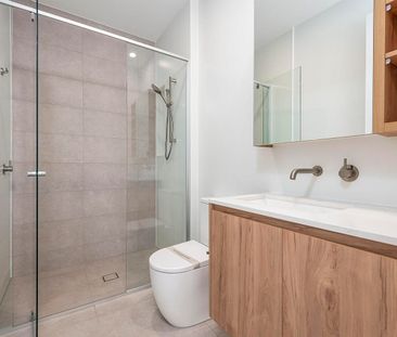 BE QUICK TO SECURE THIS FANTASTIC PROPERTY - 1 BED + STUDY, COURTYA... - Photo 6