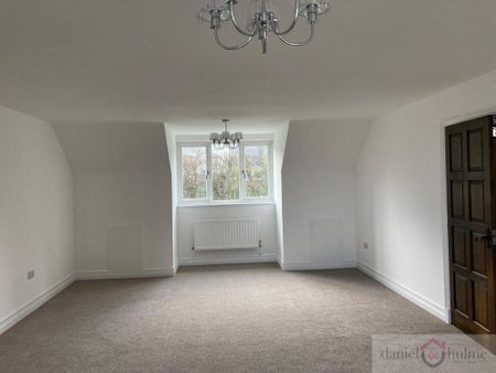 5 bedroom detached house to rent - Photo 3