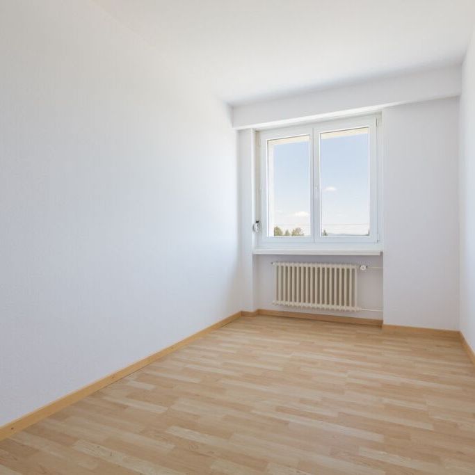 3.5 Zimmer, 72 m², 2. Stock - Photo 1