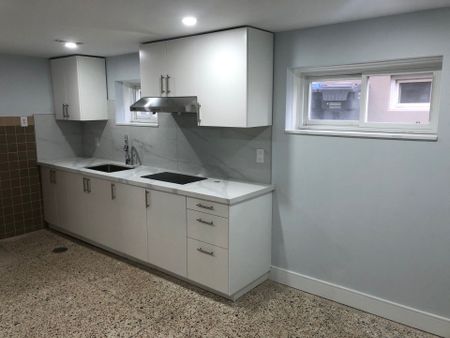 For Lease - 3631 Molly Avenue, Mississauga, Ontario - Photo 4