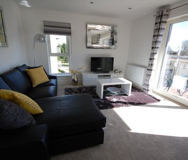 2 bedroom flat to rent - Photo 3
