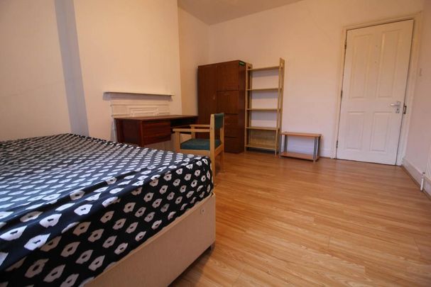4 bedroom house share to rent - Photo 1