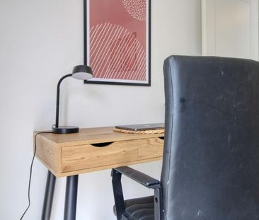 Pearl #4 - Spacious Coliving Apartment with Large Terrace in Wallis... - Foto 6