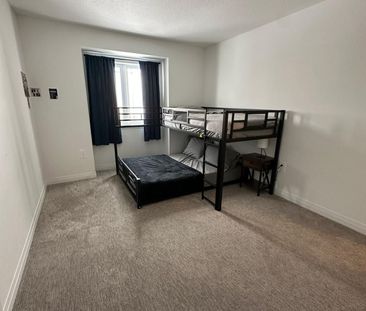 For Lease - 227 Cittadella Boulevard, Hamilton, Ontario - Photo 6