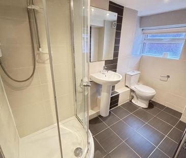 4 bedroom house to rent - Photo 2