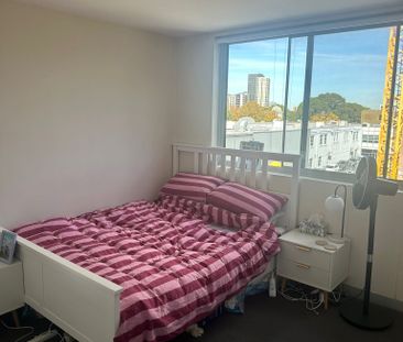 Redfern - Photo 3
