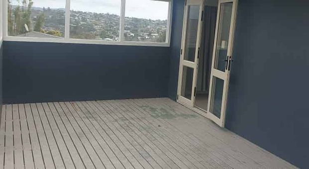 Charming 4BR Family Haven - Rent Negotiable - Photo 1