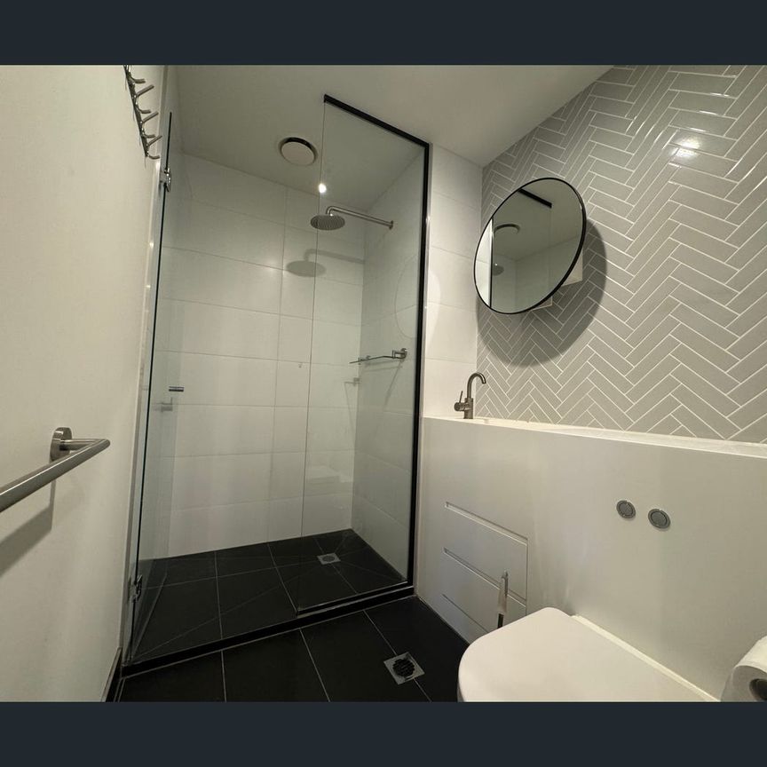 301/135 A'Beckett Street, Melbourne, Vic 3000 - Photo 1