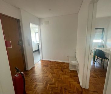 Rua da Beneficência, Lisbon, Lisbon 1600-019 - Photo 5